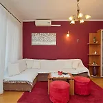 Agriculture & House Lasko