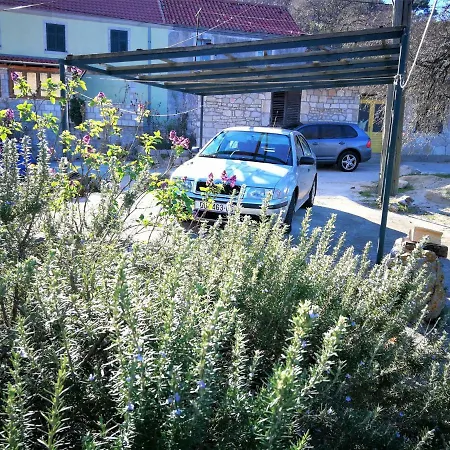 Appartement Agriculture & House Lasko *